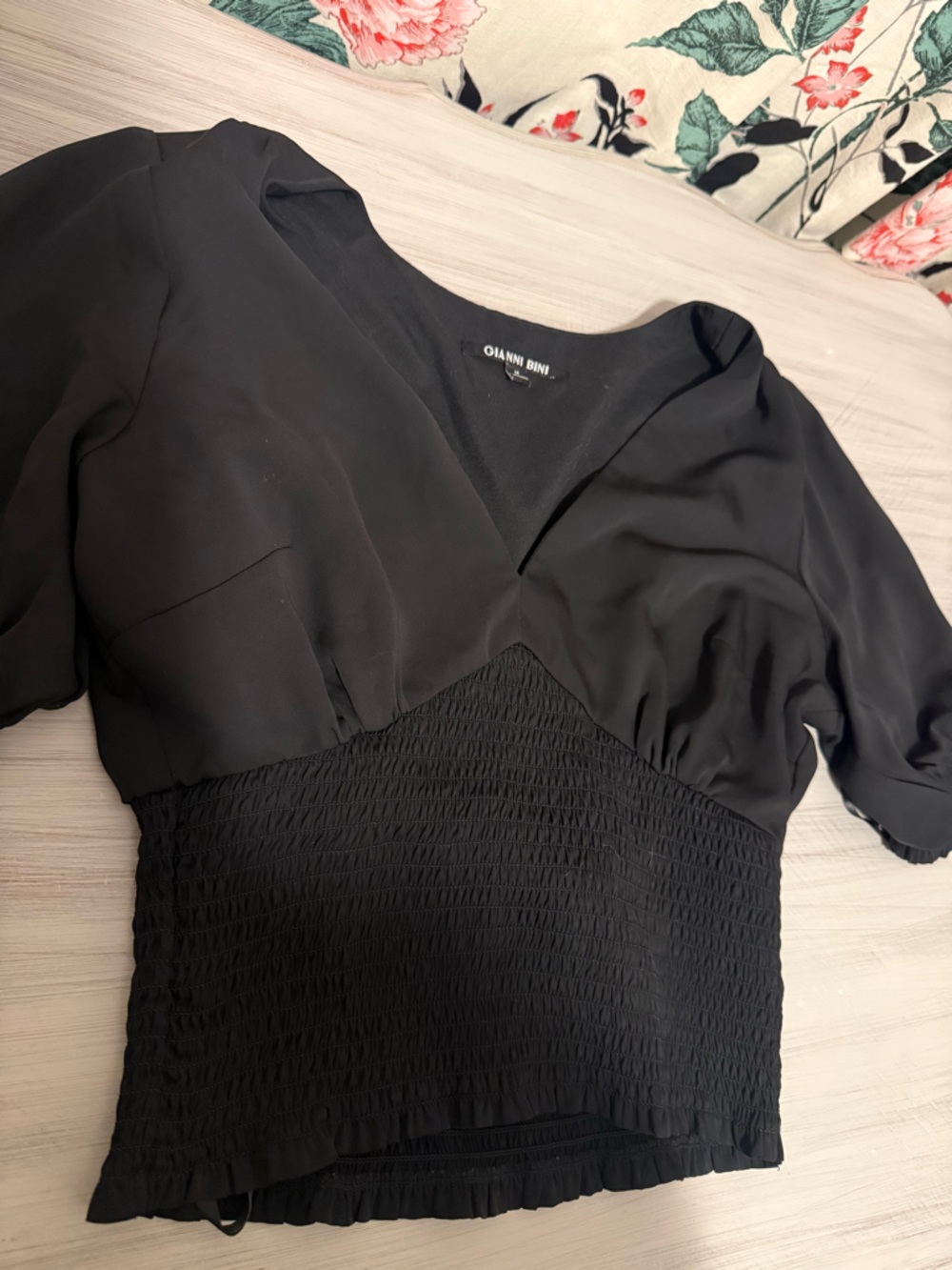 Gianni Bini Black Puff Sleeve Blouse